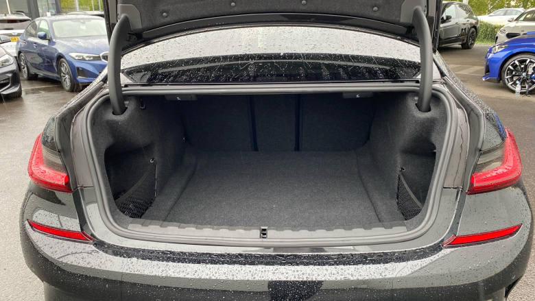 BMW 3 Series M340i xDrive 4dr Step Auto Petrol Saloon